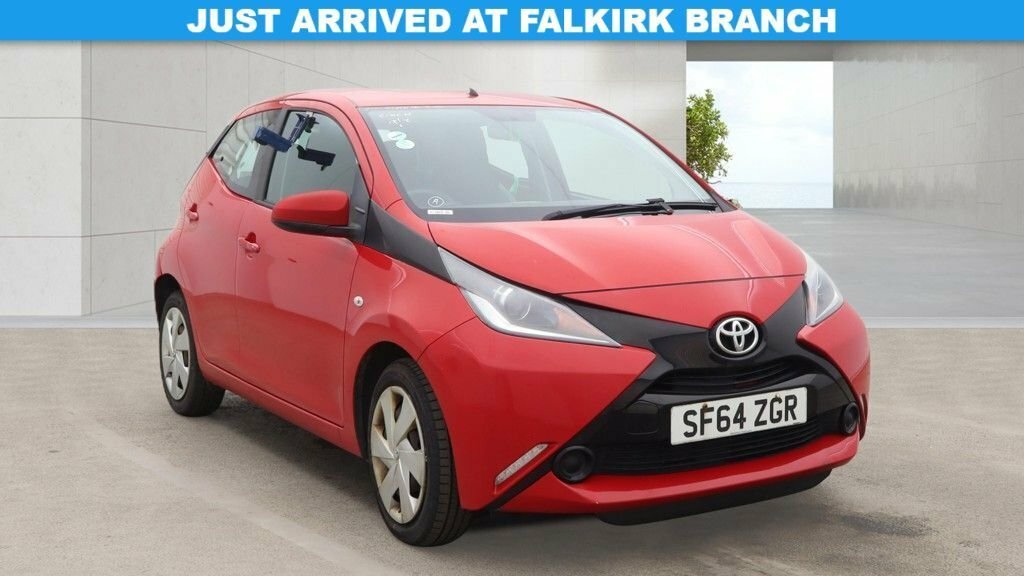 Toyota Aygo 1L X-play SF64ZGR Red