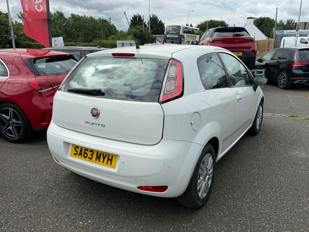 Fiat Punto 1.2L Easy White #6