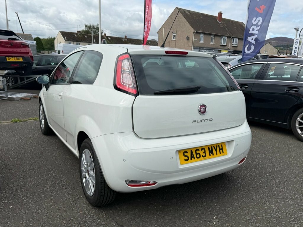 Fiat Punto 1.2L Easy White #4