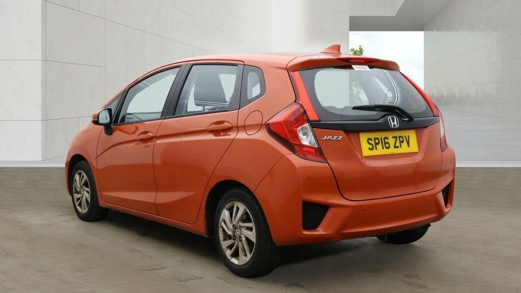 Honda Jazz 1.3L Se Orange #3