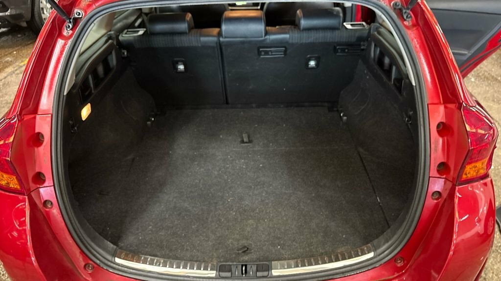 Toyota Auris 1.2T Icon Blue #9