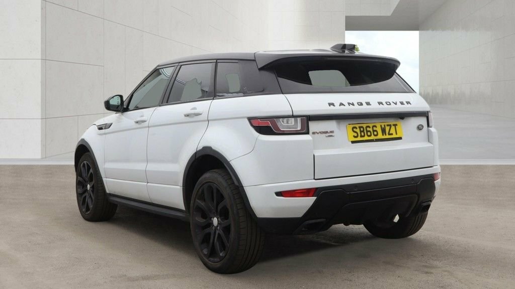 Land Rover Range Rover Evoque 2L Hse Dynamic White #3