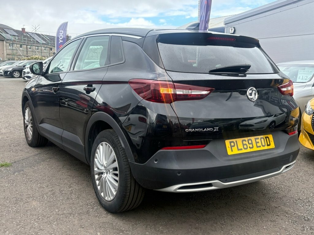 Vauxhall Grandland X 1.2L Business Edition Nav Black #4