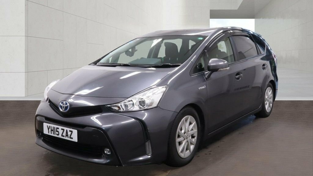 Toyota Prius Saloon Grey #2