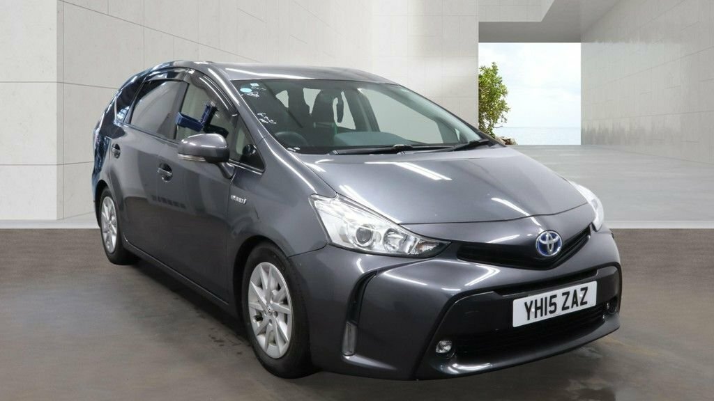 Toyota Prius Saloon Grey