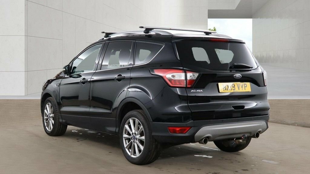 Ford Kuga 2L Titanium Edition Black #3