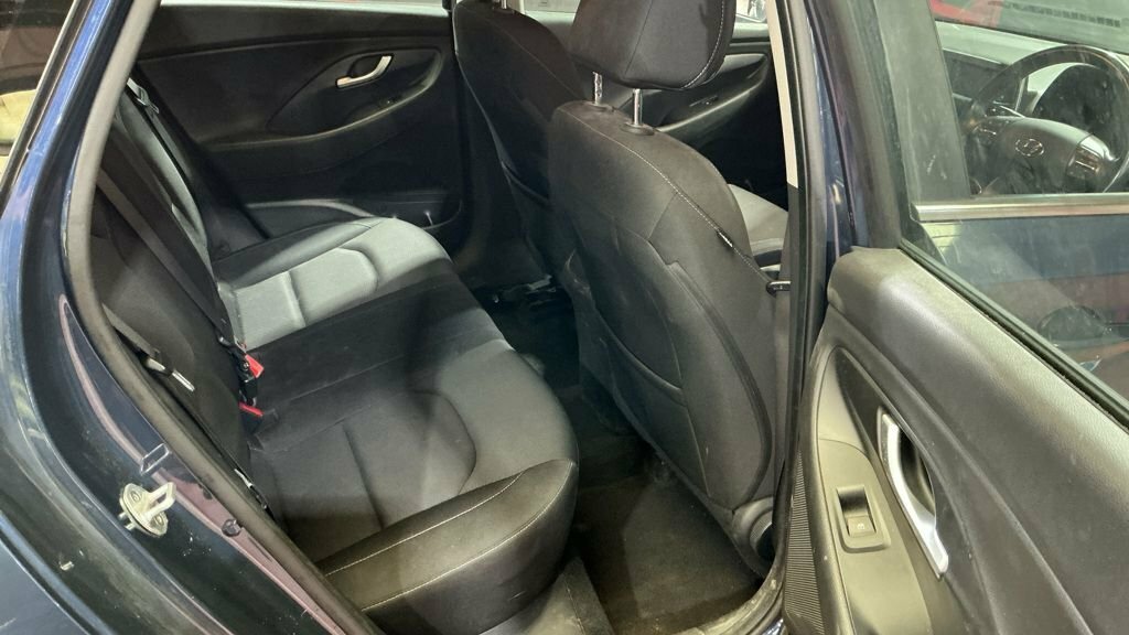 Hyundai I30 1.0 T-gdi Se Nav 118 Bhp Brown #8