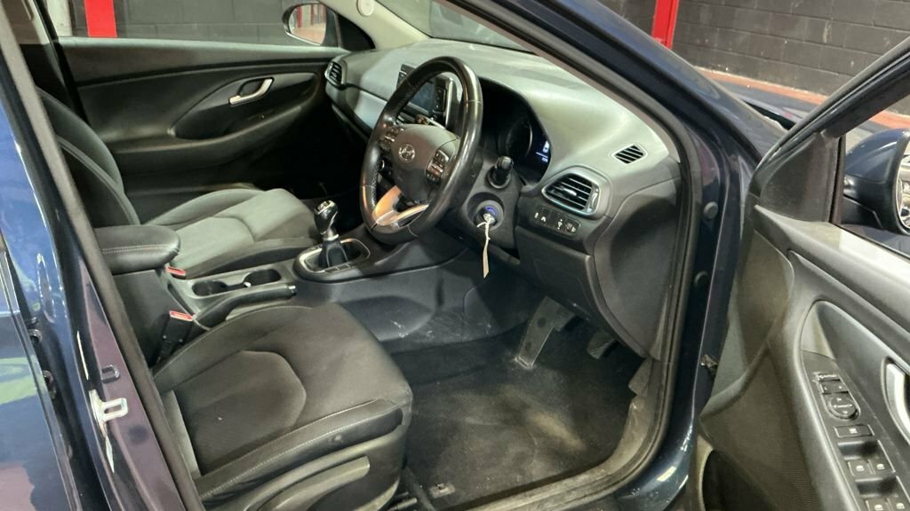 Hyundai I30 1.0 T-gdi Se Nav 118 Bhp Brown #9