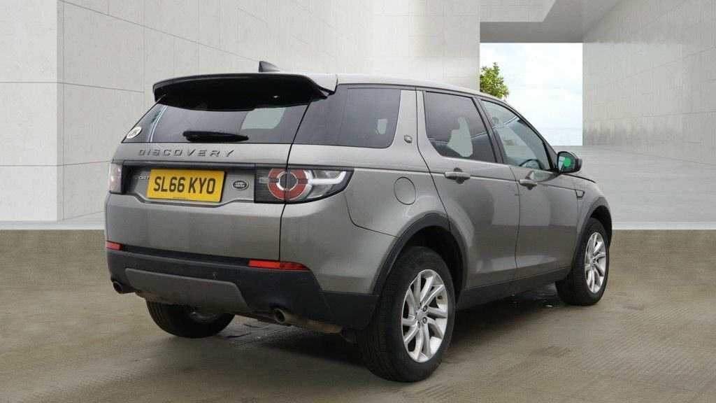 Land Rover Discovery Sport 2L Se Tech Silver #4