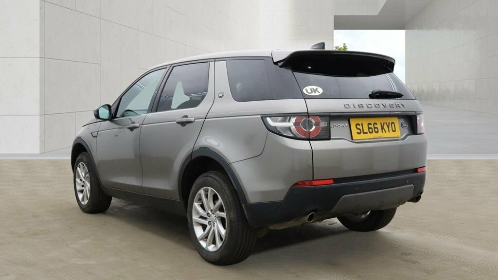 Land Rover Discovery Sport 2L Se Tech Silver #3