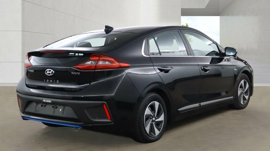 Hyundai Ioniq 1.6L Premium Se Black #4