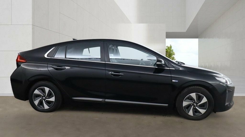 Hyundai Ioniq 1.6L Premium Se Black #5