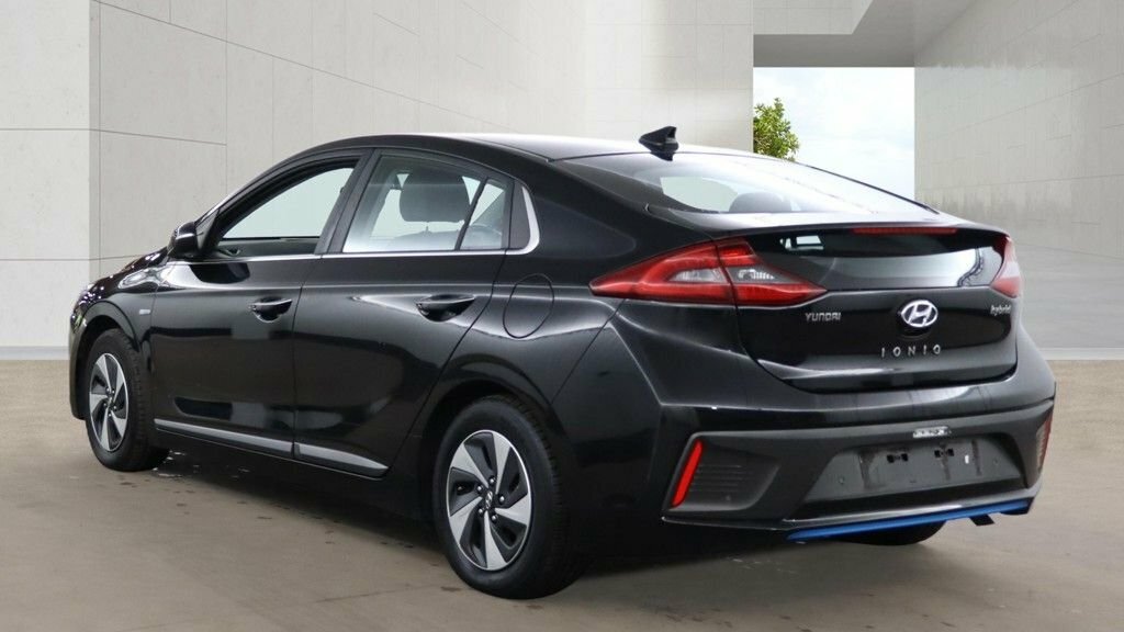 Hyundai Ioniq 1.6L Premium Se Black #3