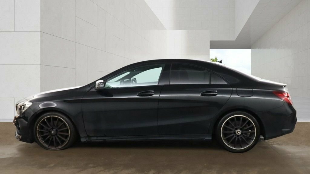 Mercedes-Benz CLA Class 2.1L Amg Line Night Edition Black #6