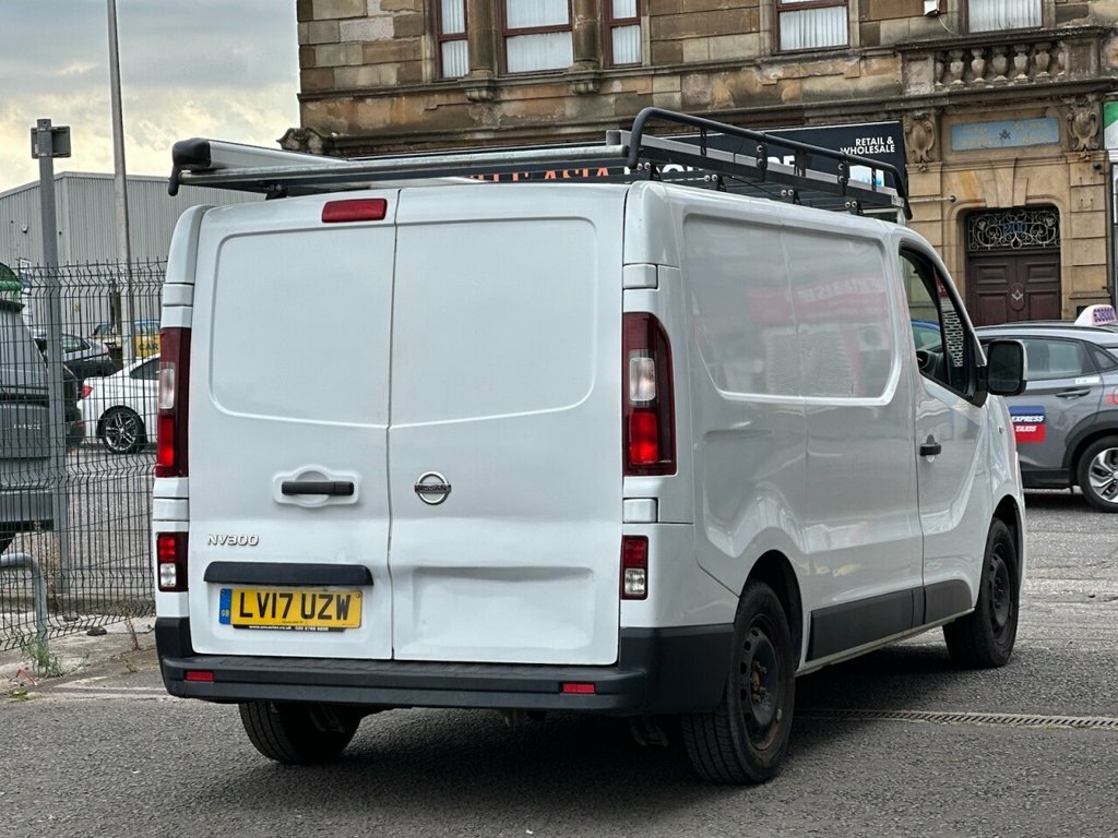 Nissan NV300 1.6L Acenta White #6