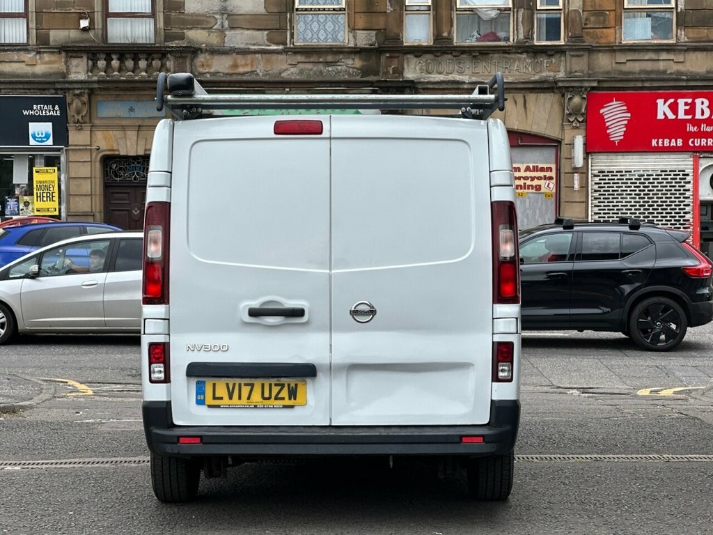 Nissan NV300 1.6L Acenta White #5