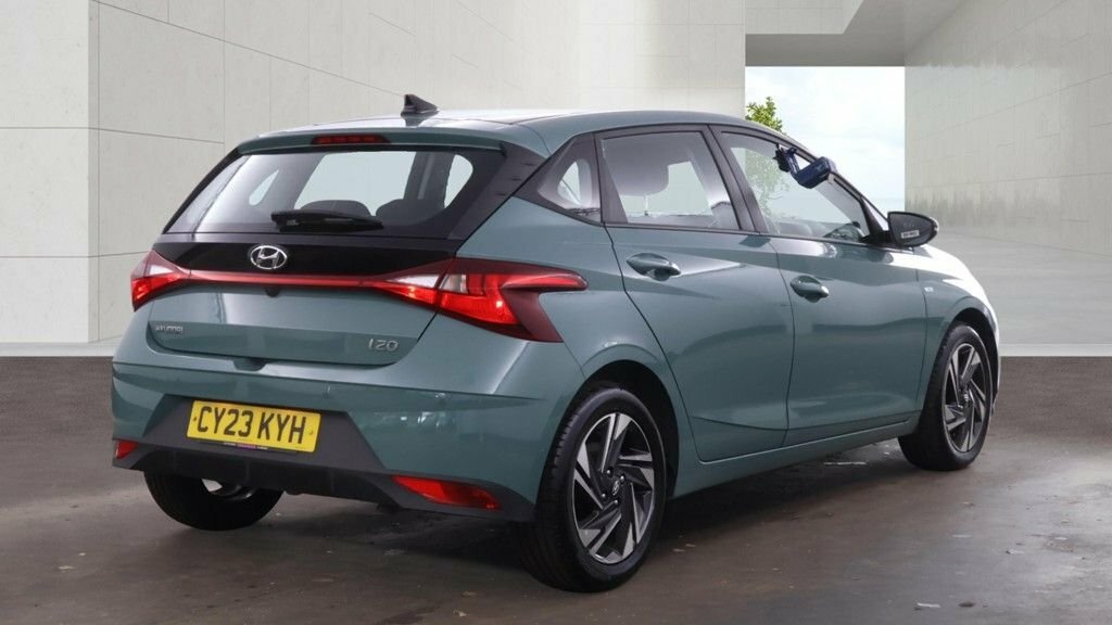 Hyundai I20 1L Se Connect Green #4
