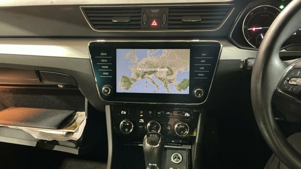 Skoda Superb 2021 2.0 Tsi 190Ps Sportline Plus Dsg Estate Grey #13