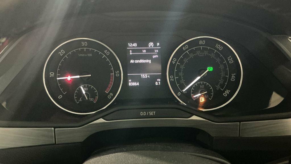 Skoda Superb 2021 2.0 Tsi 190Ps Sportline Plus Dsg Estate Grey #12