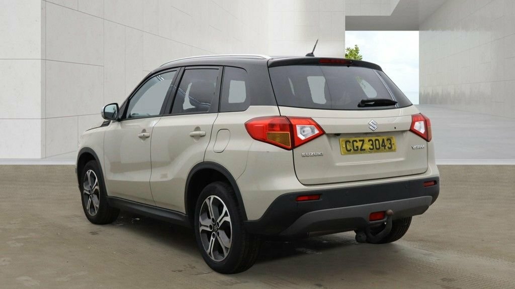 Suzuki Vitara 1.6L Sz5 Beige #3