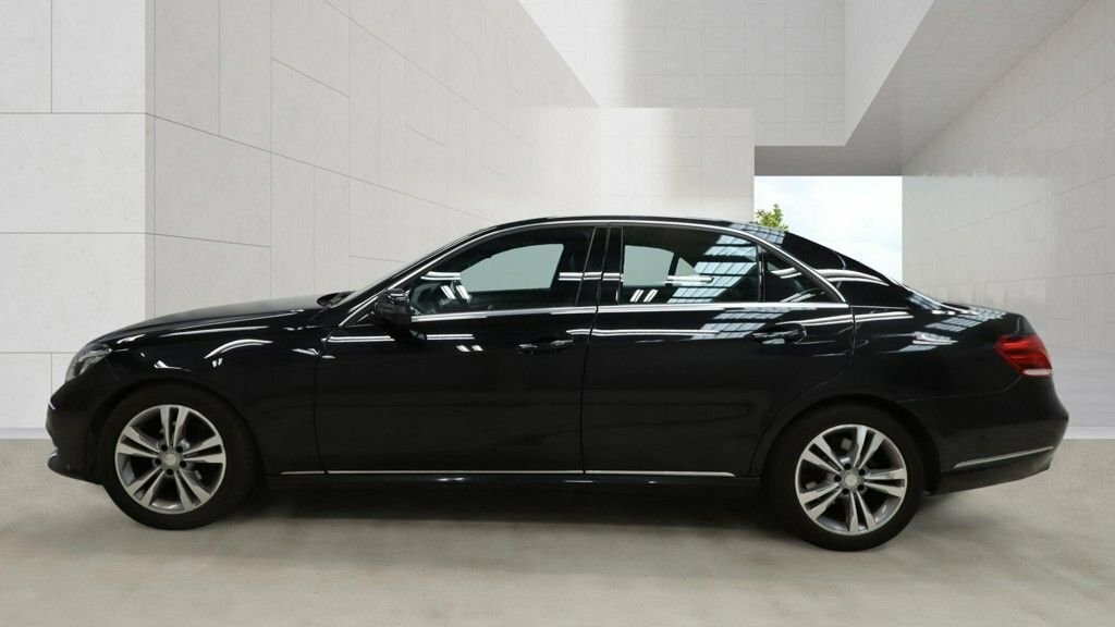 Mercedes-Benz E Class 2.1L Se PN65HKM Black #6