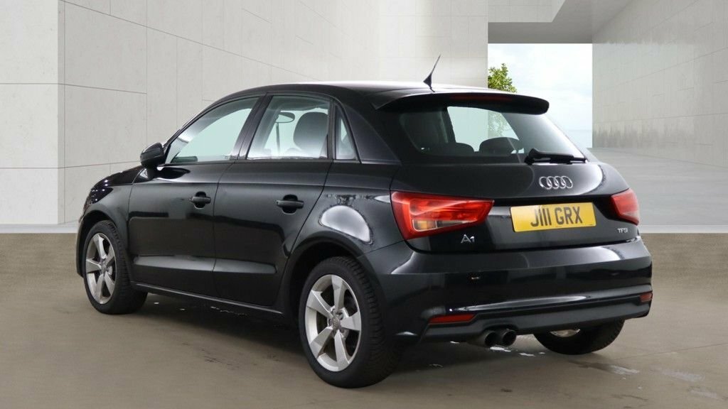 Audi A1 1.4L Sport Black #4