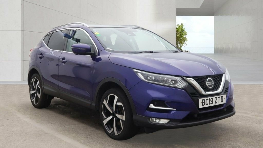 Nissan Qashqai 1.3L Tekna Blue