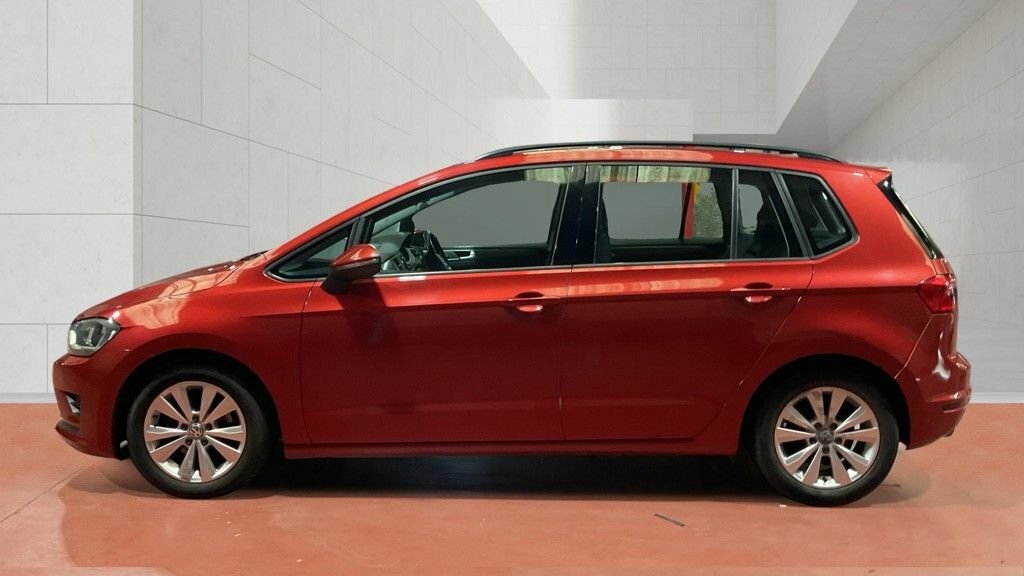 Volkswagen Golf SV 1L Se SV15RYP Red #6