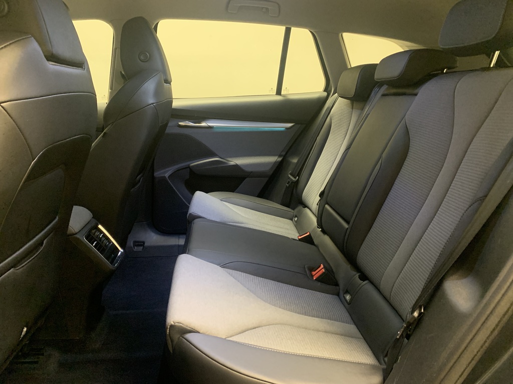 Skoda ENYAQ 60 Nav Suite Black #15