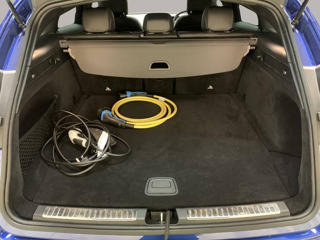 Mercedes-Benz EQC Amg Line Blue #23