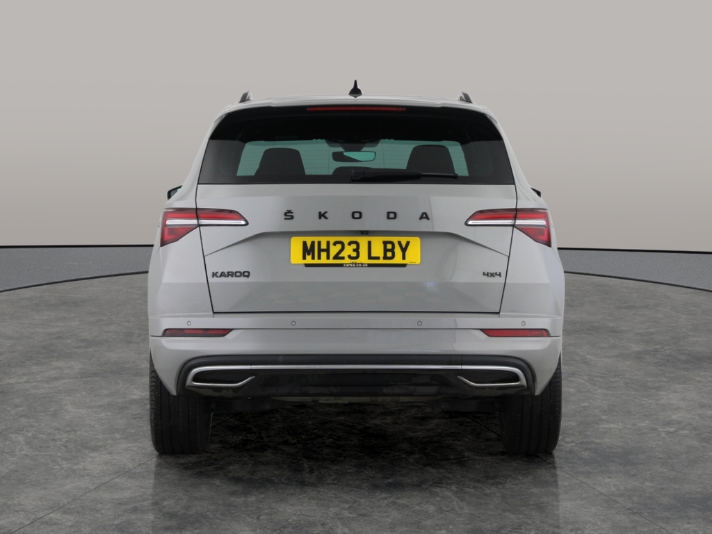 Skoda Karoq 1.5 Tsi Se Drive Black #6