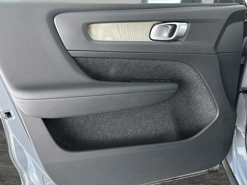 Volvo XC40 T4 Awd Inscription Sunroof, 360 Camera Blue #16