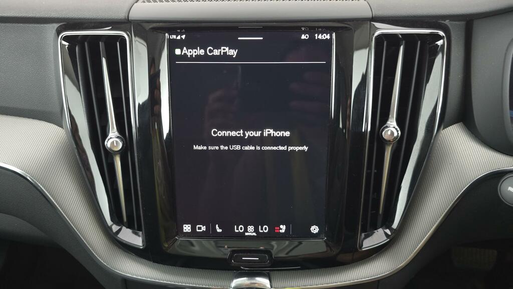 Volvo XC60 Black Edition Ultra, T8 Awd Plug-in Hybrid, Electr Black #23