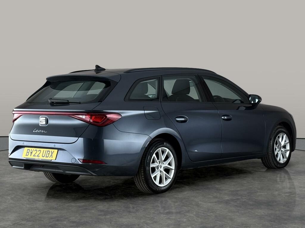 Seat Leon 1.5 Etsi Mhev Fr Estate Hybrid Dsg Euro Red #5