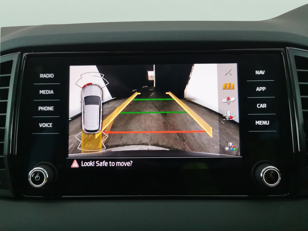Skoda Karoq 1.5 Tsi Sportline Edition Dsg Grey #24