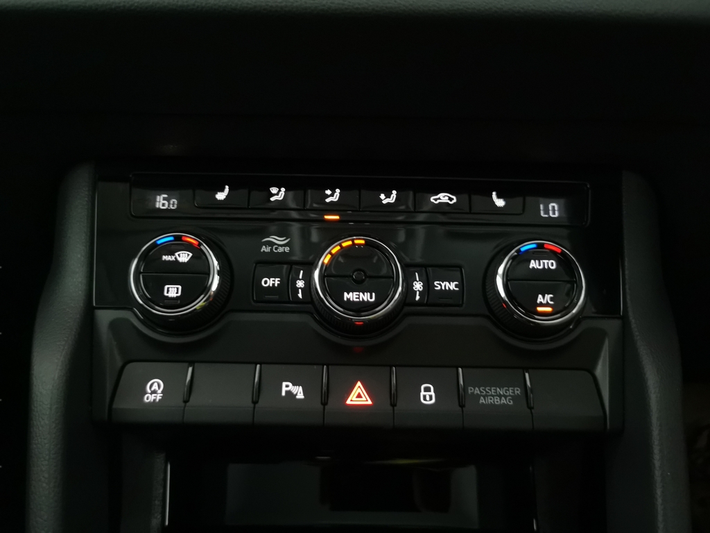 Skoda Karoq 1.5 Tsi Sportline Edition Dsg Grey #25