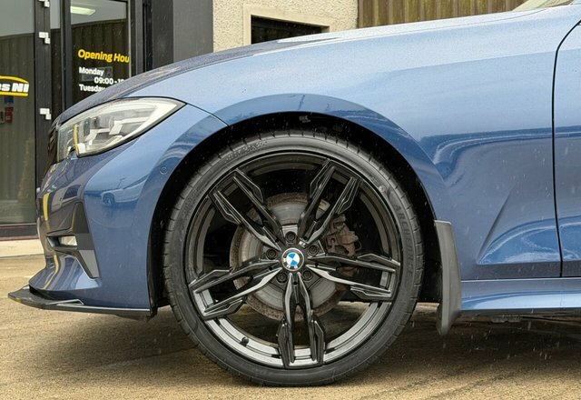 BMW 3 Series 2.0 318D Mht Se Saloon Hybrid Euro AP70UUM Blue #6