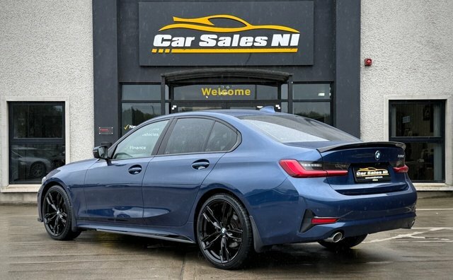 BMW 3 Series 2.0 318D Mht Se Saloon Hybrid Euro AP70UUM Blue #4