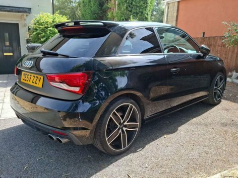 Audi S1 2.0 Tfsi Competition Black #4