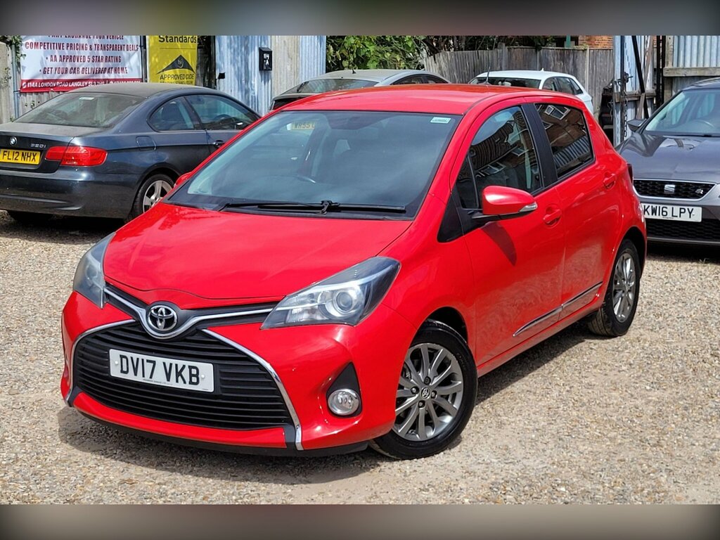 Toyota Yaris 1.0 Vvt-i Icon Euro 6 DV17VKB Red #2