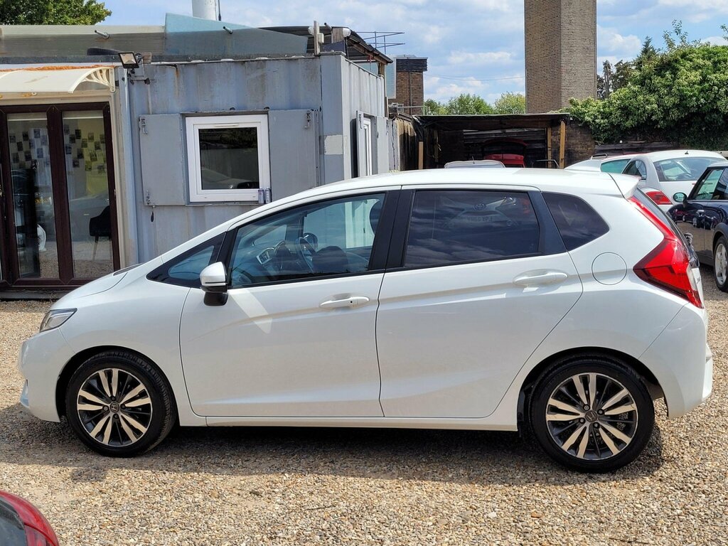 Honda Jazz 1.3 I-vtec Ex Navi Cvt Euro 6 Ss LF67KDK White #6
