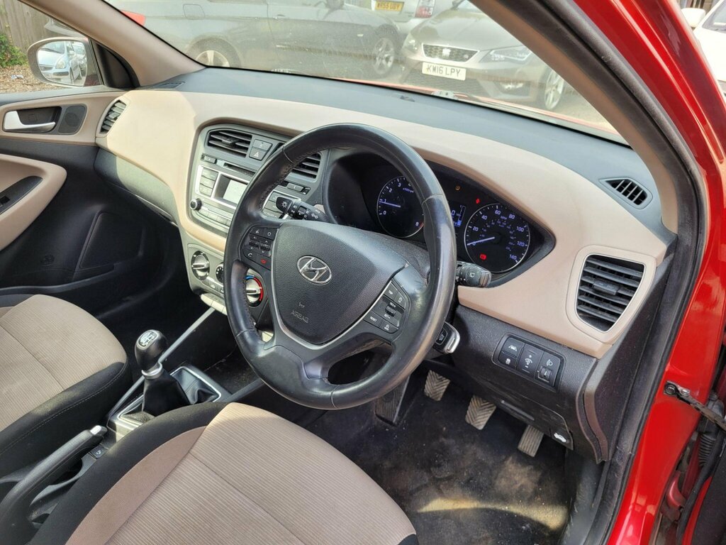 Hyundai I20 I20 Premium Mpi Silver #7
