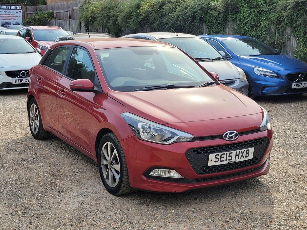 Hyundai I20 1.2 Blue Drive Se Euro 6 Ss Red