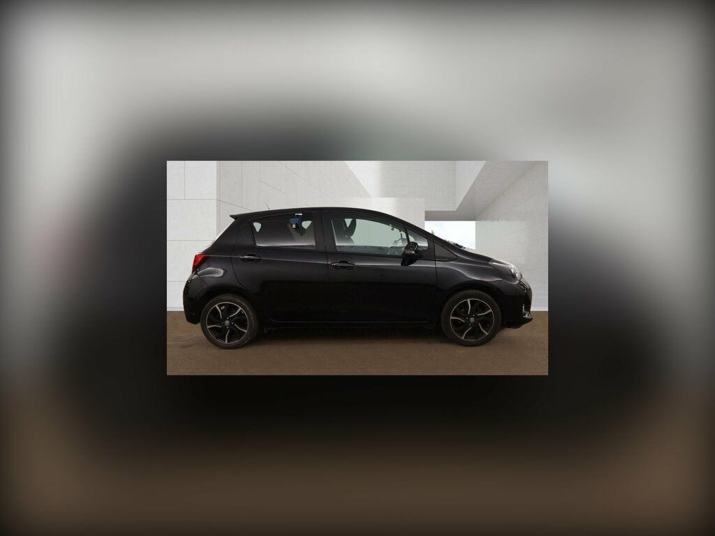 Toyota Yaris 1L Icon Red #1