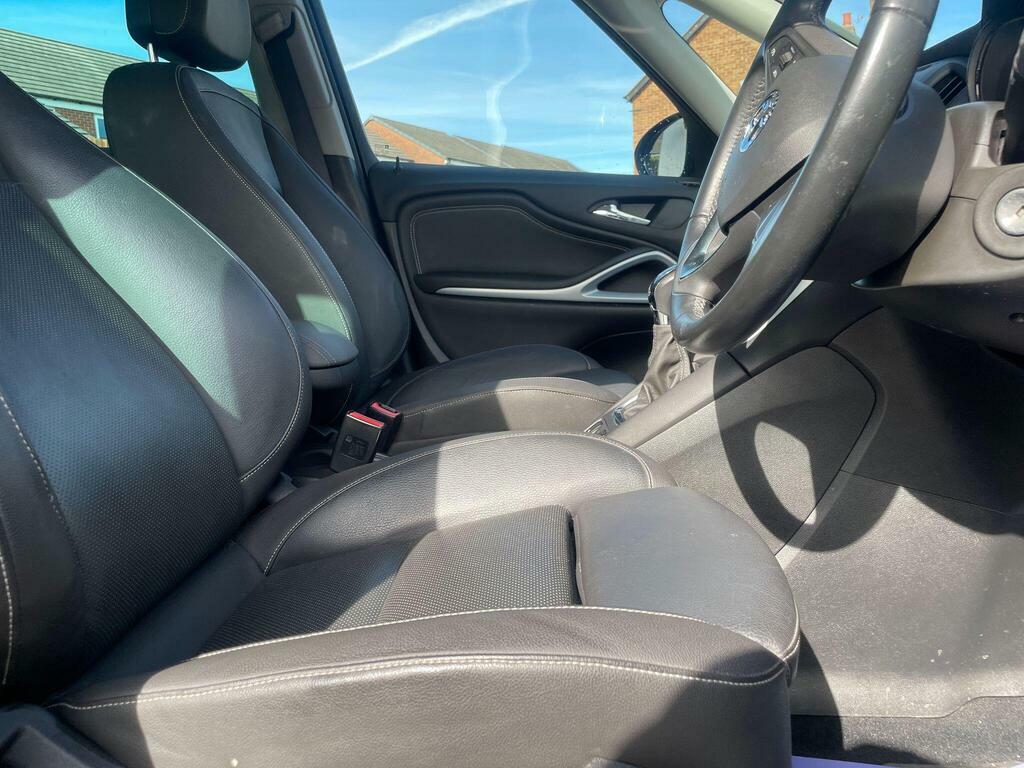 Vauxhall Zafira Tourer 1.4T Sri Leather Black #14
