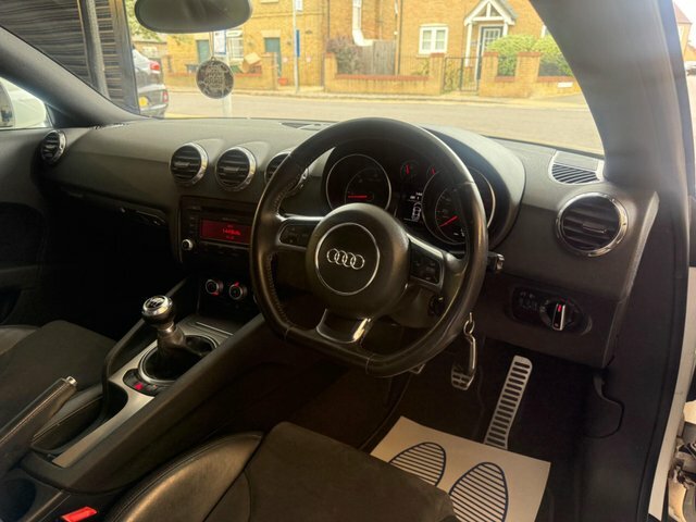 Audi TT 2.0 Tfsi Black Edition S Tronic Quattro Euro 5 S White #12