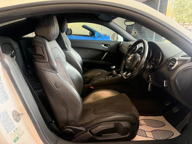 Audi TT 2.0 Tfsi Black Edition S Tronic Quattro Euro 5 S White #9
