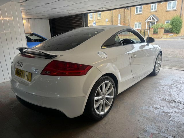 Audi TT 2.0 Tdi Sport Quattro Euro 5 White #6