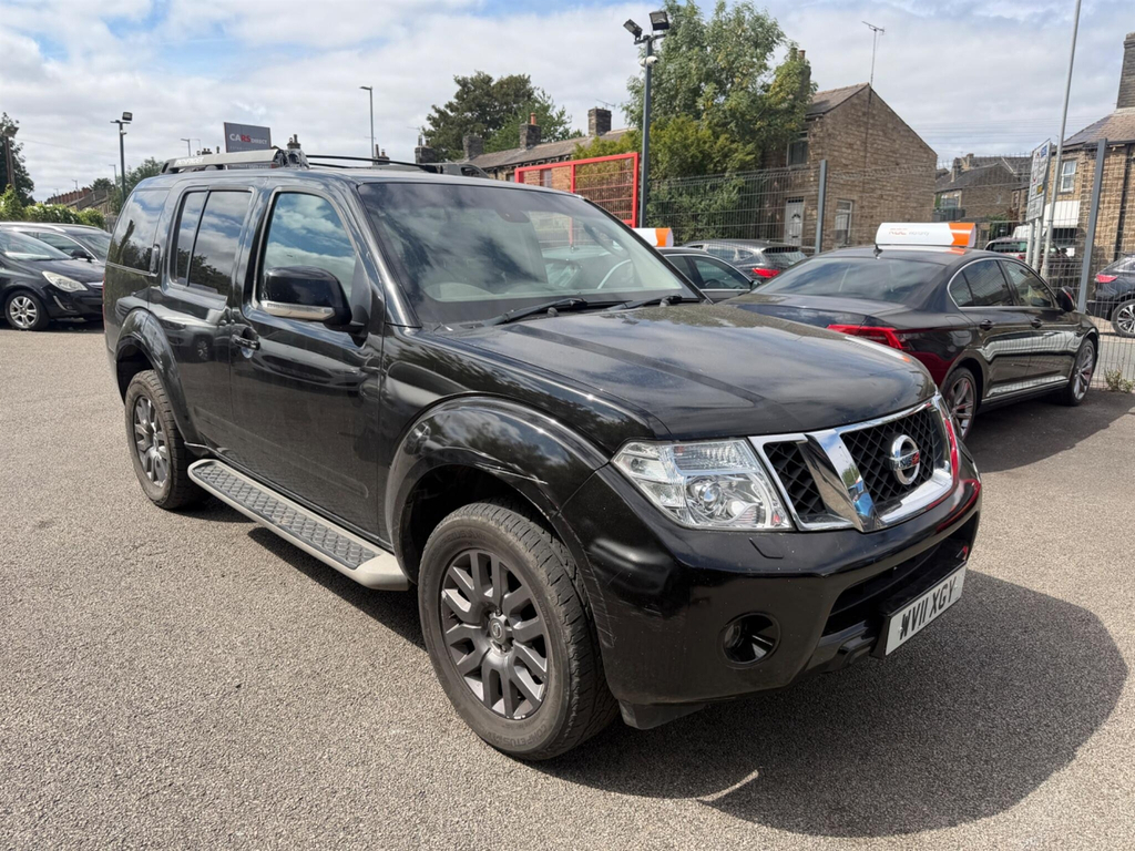 Nissan Pathfinder 2.5 Dci Tekna 4Wd Euro 4 Black