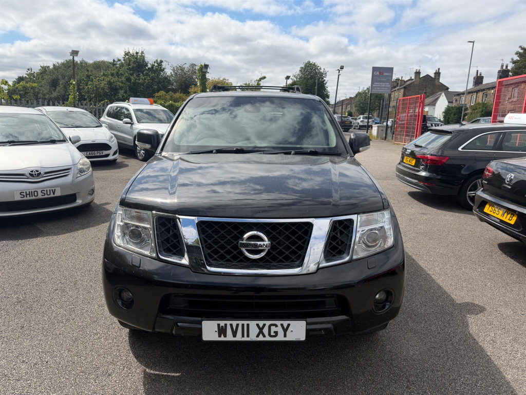 Nissan Pathfinder 2.5 Dci Tekna 4Wd Euro 4 WV11XGY Black #2